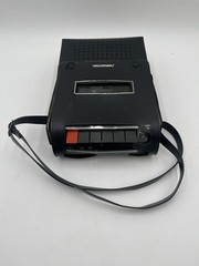 Sound Design Model 7623 Cassette Tape Recorder with Built in Microphone READ!