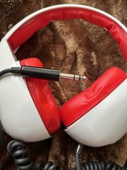 Vtg Zenith Headphones space age MCM White Red cord Japan