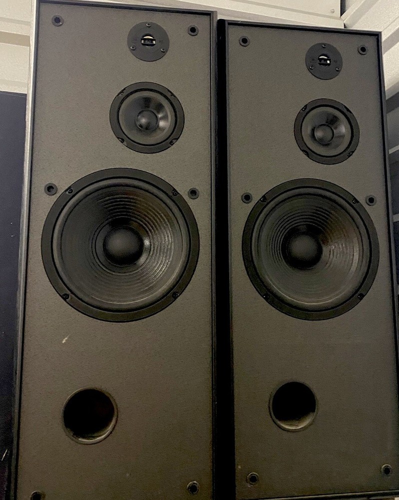 JBL G400 8 Ohms Tower Speakerx2