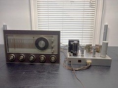 Zenith MH2635 Console Tube Tuner 12H26 and EL84/6QB5 Tube Amplifier