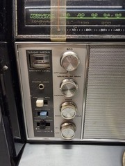 Zenith Royal D7000Y Trans-Oceanic Radio Tested Working w/ Original Map Booklet