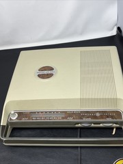 Vtg General Electric GE 7 R477H Radio AM solid state two way power Tested