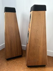 Epicure 3.0 Pyramid Speakers -3 Way – 10″ & 6″ Woofers Mid Century Modern Mcm