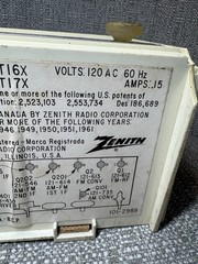 Vintage Zenith Solid State FM/AM Long Distance Radio Model A-410-W 15 AMP