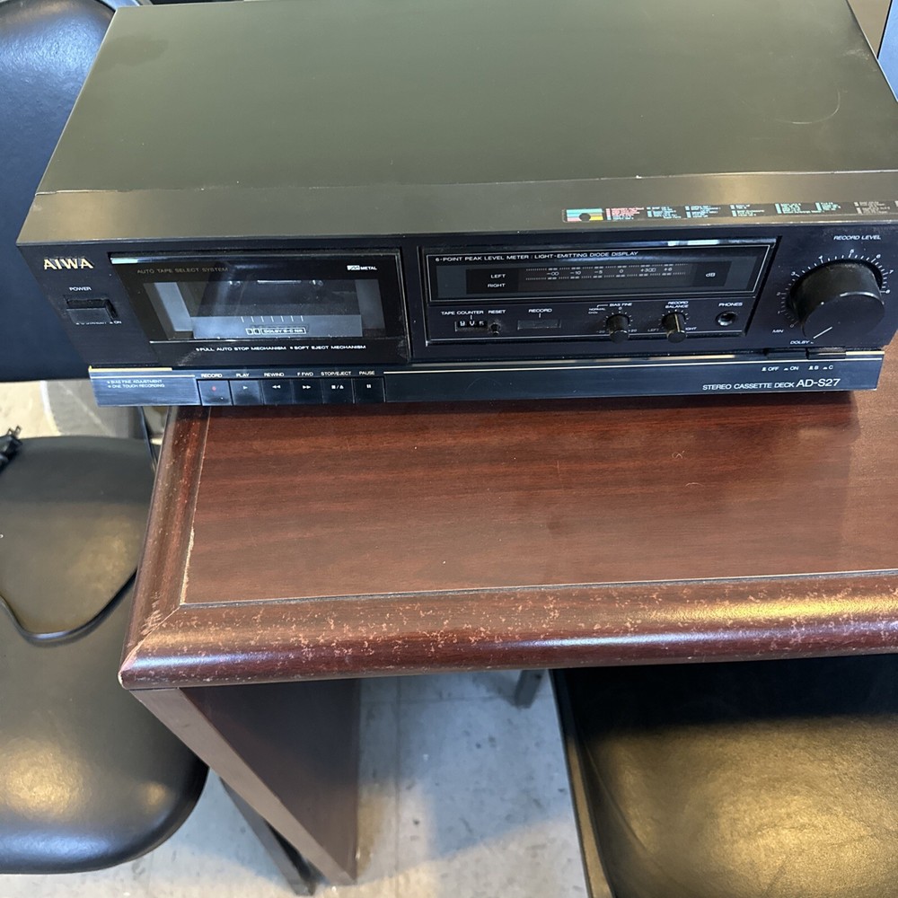 Aiwa AD-S27U Stereo Cassette Deck System Tested Read, Dolby noise reduction.