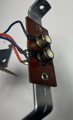 Dual 1219 Vintage Turntable Muting Switch Stand with Phono Jacks 218242 217801