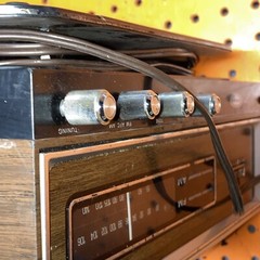 VINTAGE ZENITH SOLID STATE AM/FM TABLE TOP RADIO CIRCLE OF SOUND MODEL K421W