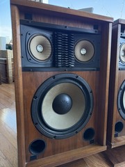 Vintage SANSUI SP-2500 speakers tested and working