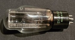 SYLVANIA 5U4G TUBE 1947 FULL WAVE RECTIFIER RIBBED PLATES BOTTOM D GETTER NIB
