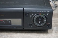 Sony SLV-975HF 4-Head HiFi Stereo Digital VCR VHS Cassette Player/Recorder (904