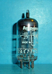 Amperex Bugle Boy ECC81 12AT7 Tube Halo Getter Tested