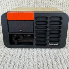 Vintage Bearcat ALERT Weather Radio Electra Company BC-W 162.55 MHz Retro Black