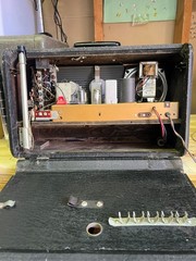 Vintage Zenith H500 Trans Oceanic Wavemagnet Tube Radio Powered On / Received