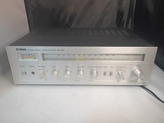 Yamaha CR-220 Natural Sound Stereo Receiver Vintage AM FM Tested Working