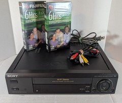 SONY SLV-685HF Hi-Fi VHS VCR Player Recorder With Extra’s