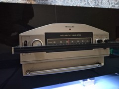 E5216 Vintage 70’s Sony Solid State AM/FM Stereo Portable Radio MR-9300WA