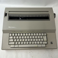 Sears SR1000 Electronic Typewriter With Box Vintage Works NO INK TAPE