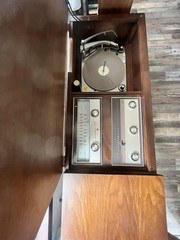 Zenith “The Carmen” MK2606 Tube Stereo Console w/ Original Radial Sound Speakers