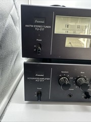 Sansui AU-317 Stereo Integrated amp + TU-217 tuner both Units Work.