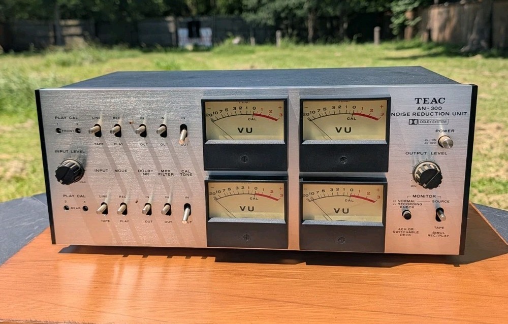 TEAC AN-300 Dolby Noise Reduction Unit for Vintage Recording Classic *Read